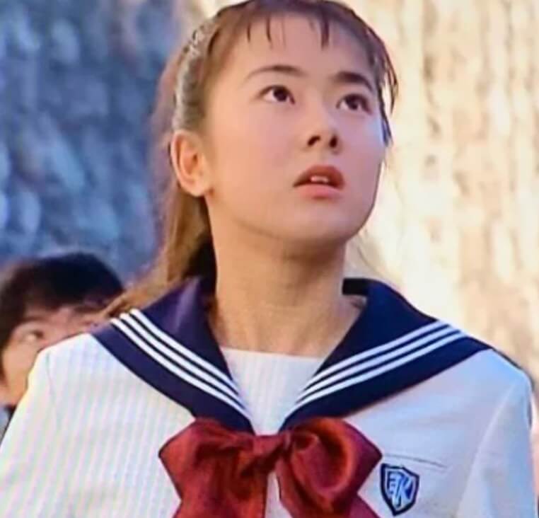 遠野なぎこ